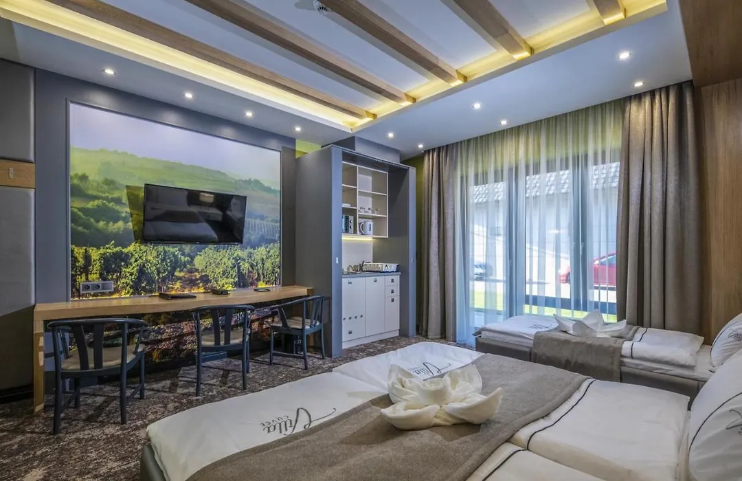 Villa Cuvee-1