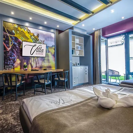 Villa Cuvee-3